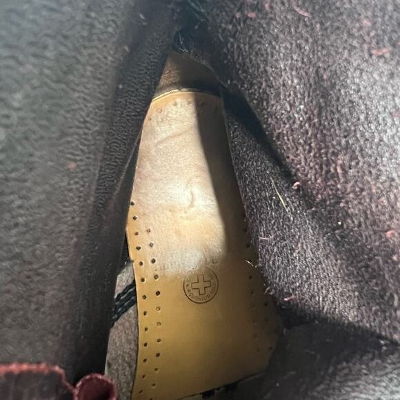 VTG Very Rare Dr Martens Na Na Boots Women's Size 7 Burgundy Suede 8 Eyelet - Picture 14 of 14